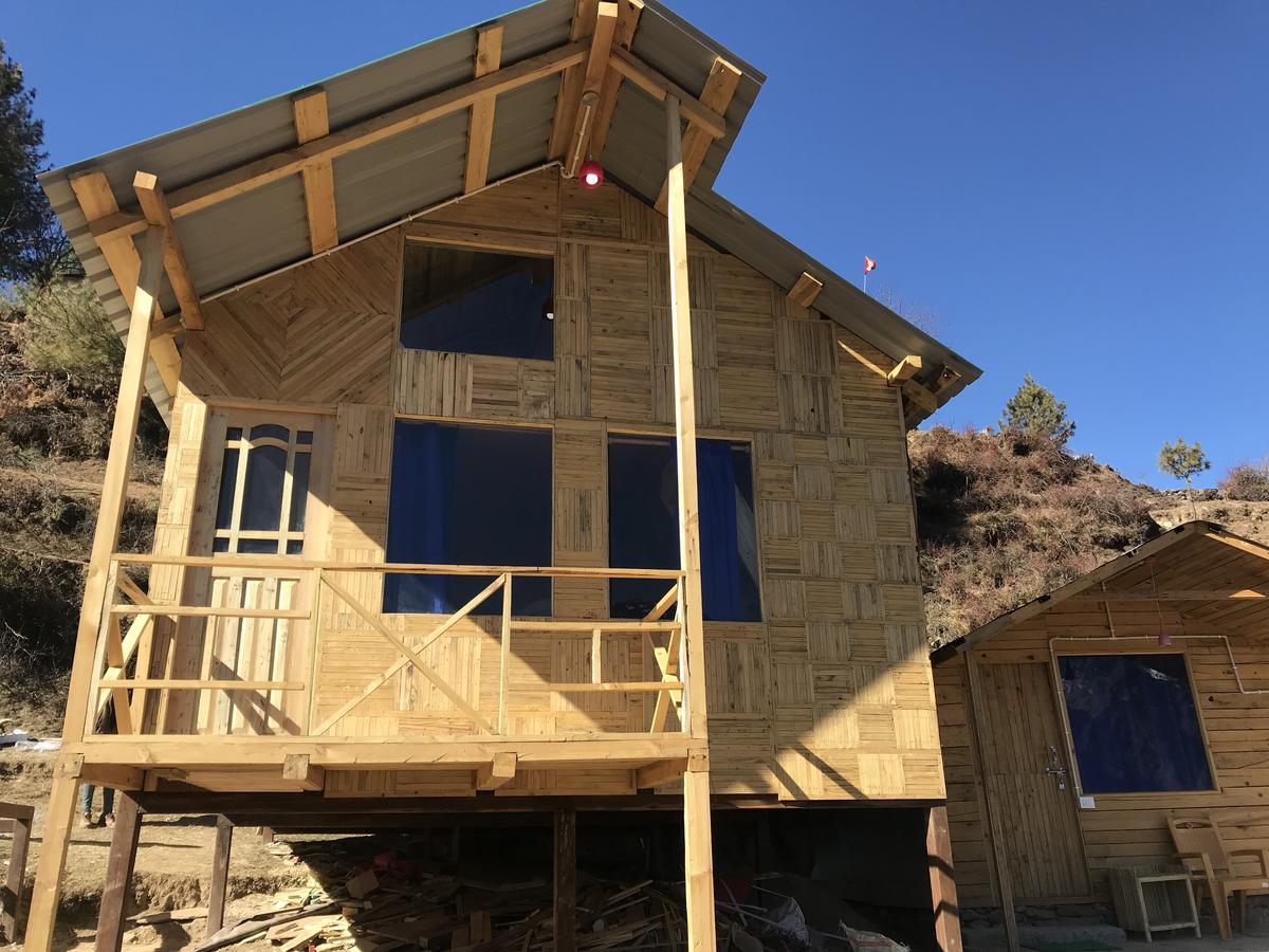 Blue Poppy Resorts Joshimath Exterior photo